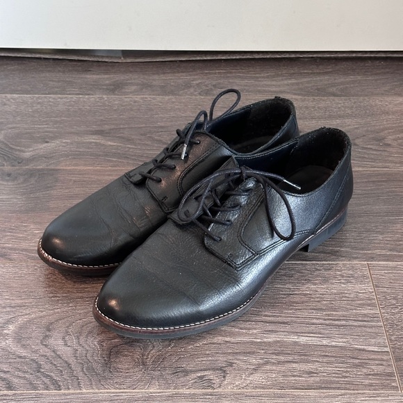 Aldo Buttery Soft Leather Oxfords - Picture 1 of 6
